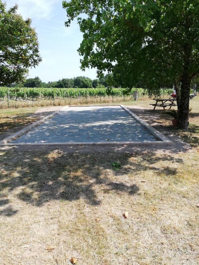 La Mancine Laulan Bed & Breakfast Jau-Dignac-et-Loirac Luaran gambar
