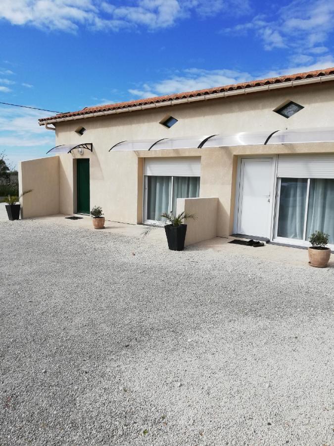 La Mancine Laulan Bed & Breakfast Jau-Dignac-et-Loirac Luaran gambar
